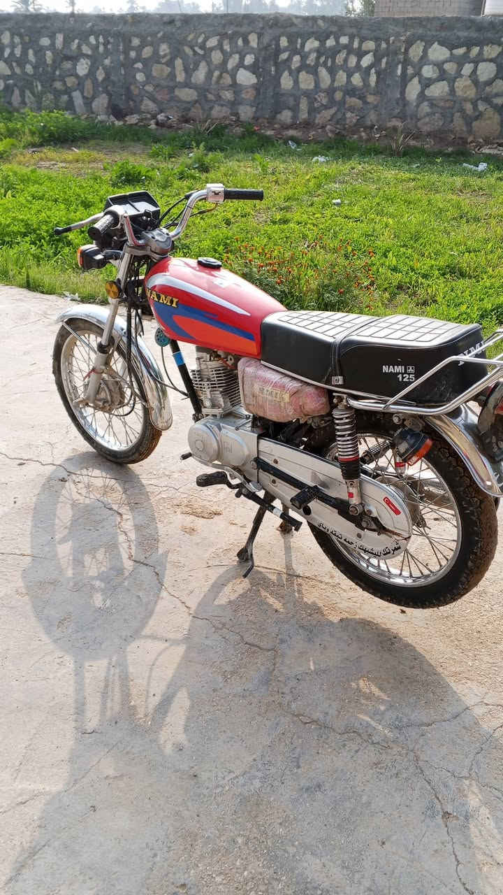 من رخصت مدير الكروب سلام عليكم دراجه لبيع شاصي 24 ولباقي شلامجه مكان بابل القاسم 
رقم الهاتف ***********
خاص ما متواجد
