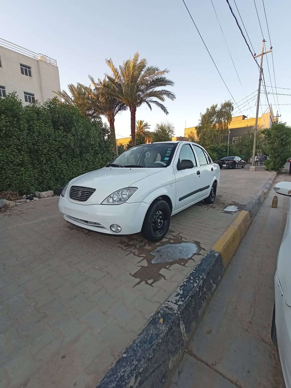 سلام عليكم سياره تايبا مديل 15 سياره شوفت عينك خير من الله سعر 52.وبيهه مجال لشراي من الله شراي يتصل مكاني كربلاء  ***********
