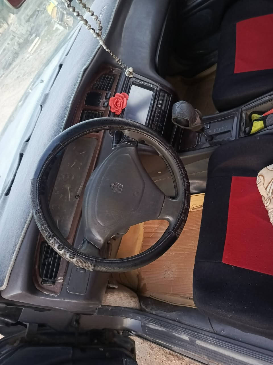 بطه متصل مكفوله كص ونقل وتحويل  ولباقي شوف العين سياره حلوا خير من الله لتبريد صونده طكت بي وعفته كمبريسر شغال مستعجل ع لبيع مكاني لمدينه لهوير رقم ***********
