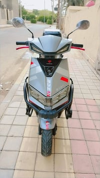 موطور شحن • ٦بطاريات • ٢٠٢٥