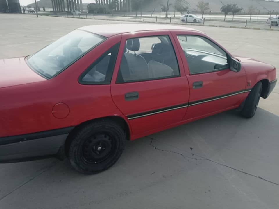 سلام عليكم اخوان اني مكلف بالنشر اتصل بصاحب السيارة 
اوپل فكترا موديل 91
بدون صبغ بدون خياس سنويه لحد 28 بأسمه شخصيآ شرط التحويل  بطاريه جديد تايرات جديد محرك كير شرط كهربائيات كلها شغاله ‏
*********** كركوك, العراق
