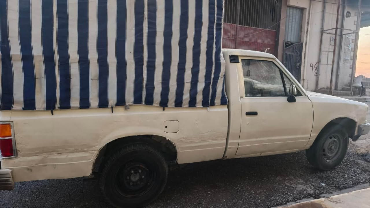 السلام عليكم بيكم للبيع  نيسان داستن محرك  لا نفخ وله صرف سنويه لل 29 رقم نينوى  اجنبي كاربون بي  السعر 20 ونزل موصل جانب الايمن الاتصال عل الرقم***********
