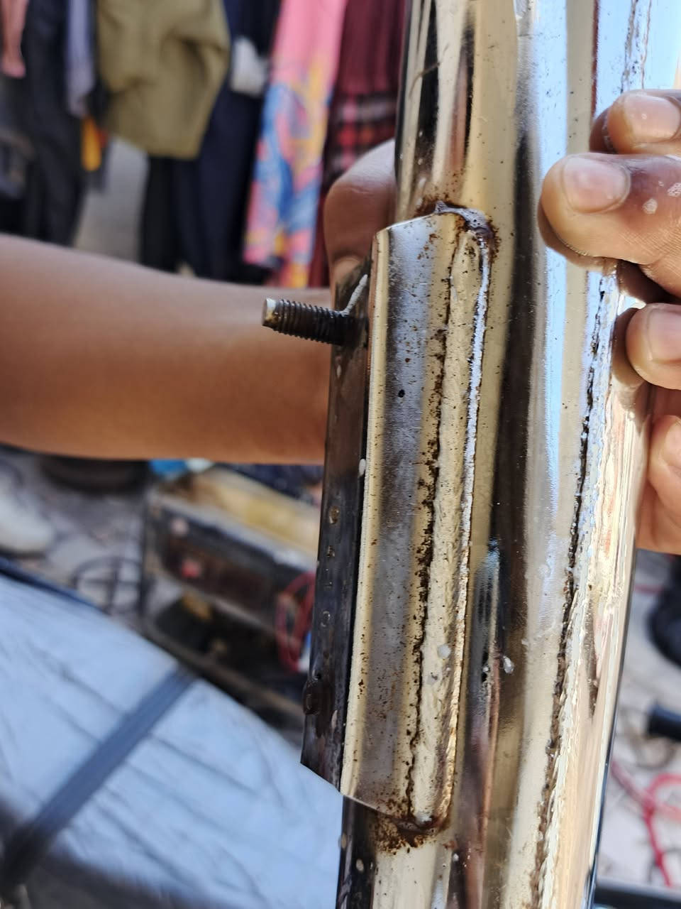 سلام عليكم صالنصه نجمه شلامجة 23 بلاد الاصليه نضيفة مابيها ولا قطرة لحيم فقط برغي واحد طاك بيها وتكدر تكعدها ع ثانيه 
رايدها مراوس فقط مكاني كوت


**إذا كنت صاحب هذا الإعلان وتريد حذفه لأي سبب، رجاءا أرسل رسالة إلى الدعم الفني**