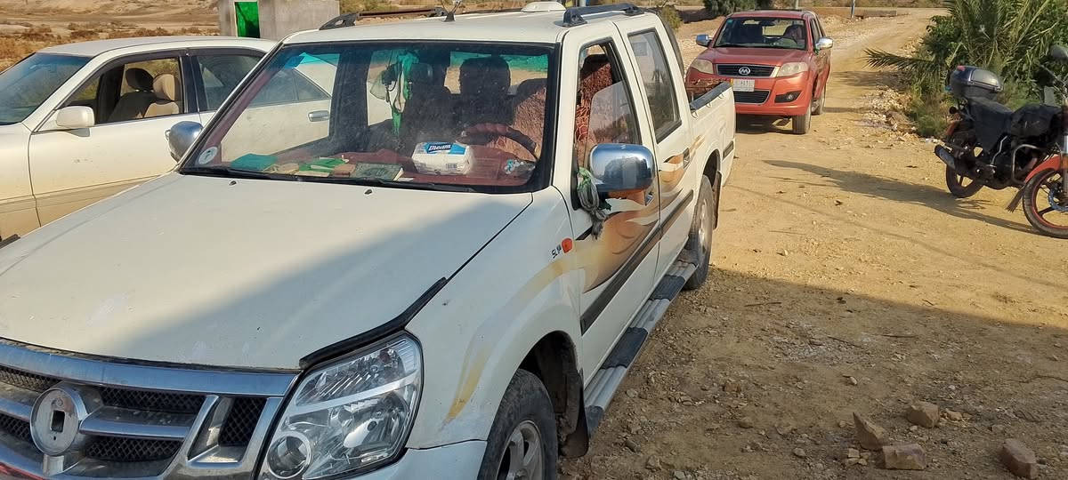 سياره فتون موديل 13   وراح ادك الها رقم انكليزي. سياره كامله وما بيها اي نقص مكفوله من كل عيب شرعي 
سعرها 52 وبيها مجال 
للتواصل الاتصال ع الرقم ***********
