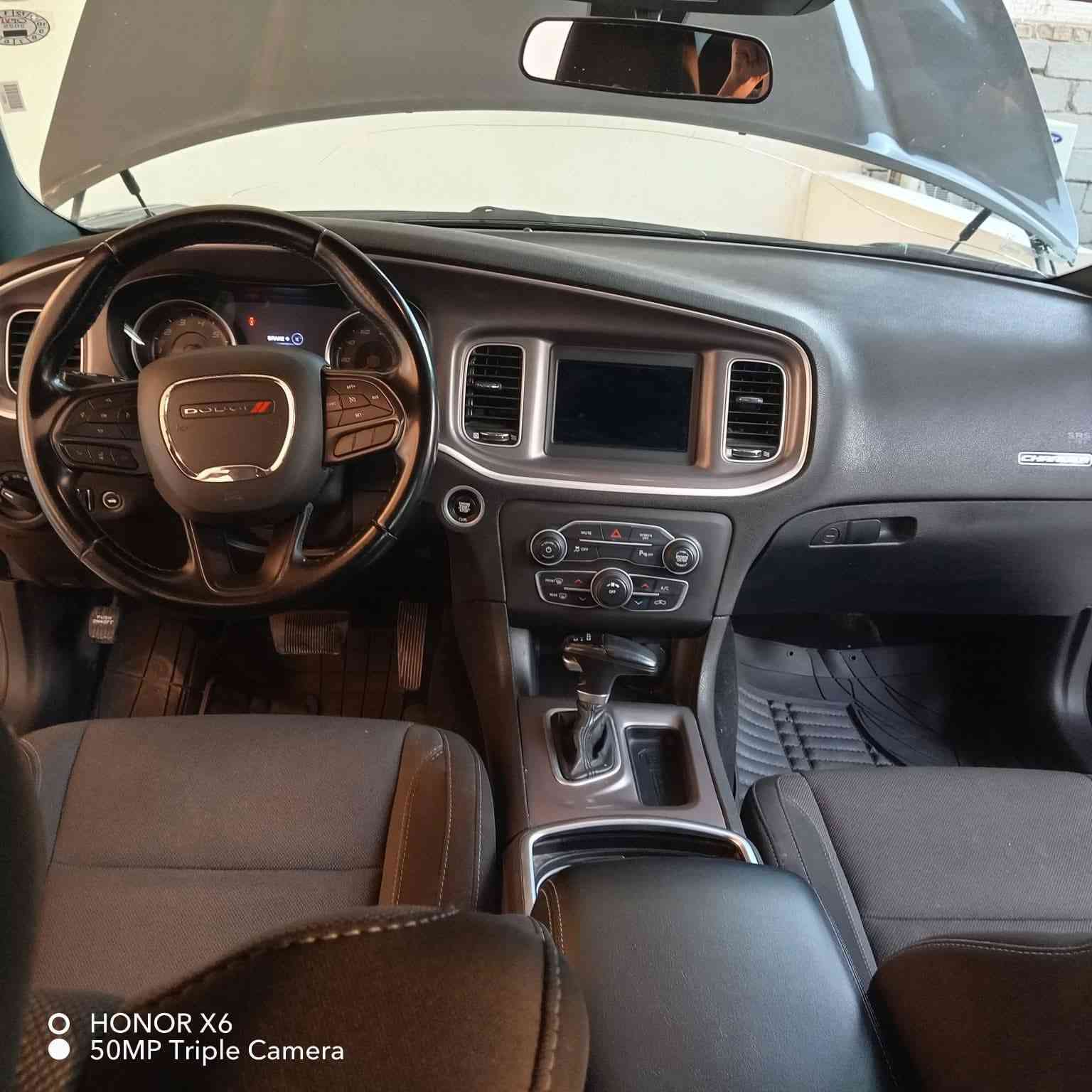 السلام عليكم جارجر موديل 2022اربيل سياره جاهزه 
ماشيه 60ميل حادثه كدامك طخه البنيد بدون فتح بدون تبديل اي قطعه صبغ بنيد فقط بدون رباك شاشه كبيره كاميرا خلفيه كشنات حضن كهربائي مكينه اكسل كفاله مكينه 3600
الناصريه قلعه سكر 
***********
235بيه مجال
