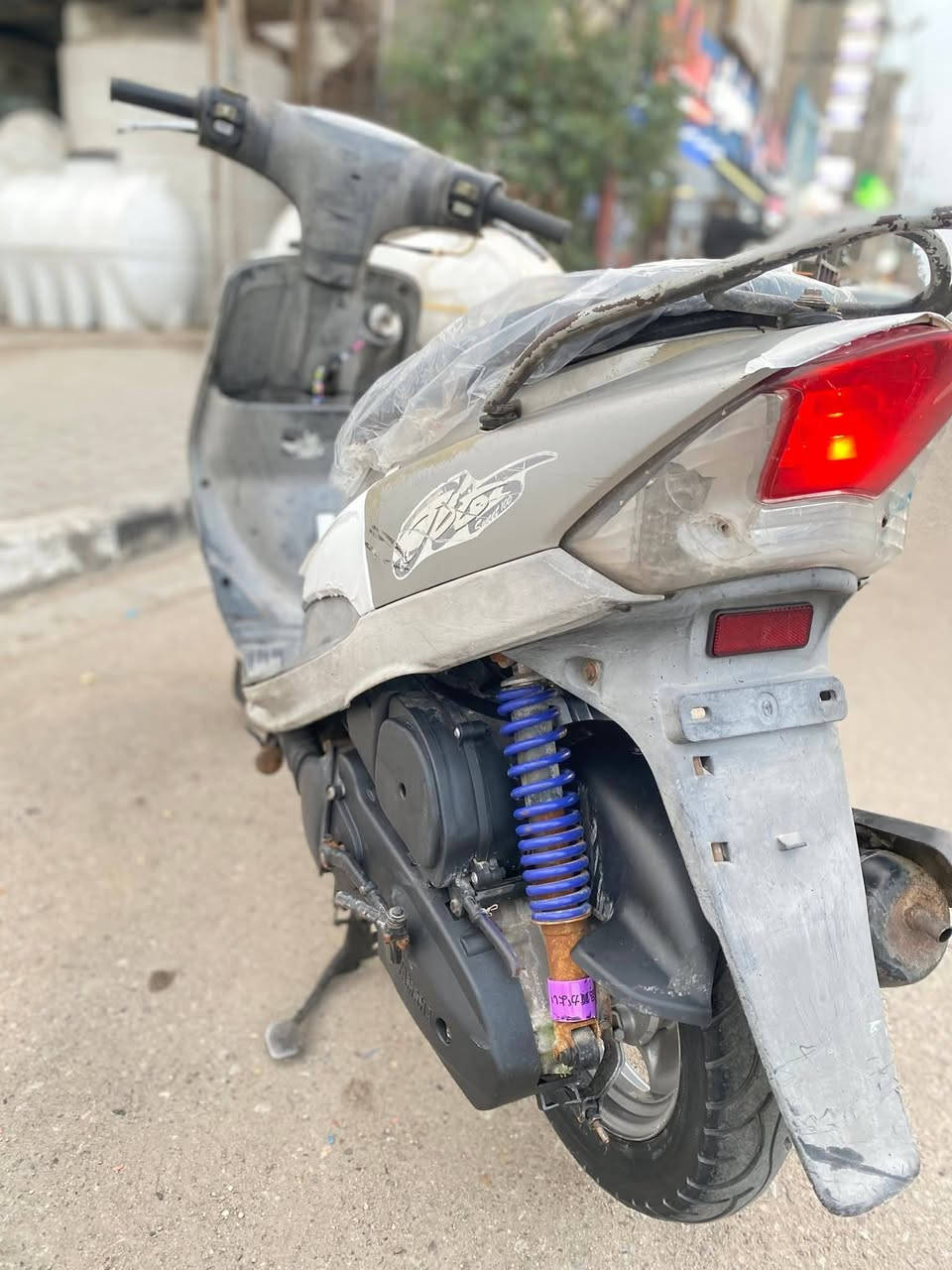 دراجه ماكس يباني قجمه  كفاله عامه من تاير التاير+ نكرت سلف محرك ما مفتوح بي برغي دراجه حلوه ونصيفه تجي وتفحص البصره القبله حي جامعه نتصال وتساب وشيحه *********** @إشارة
