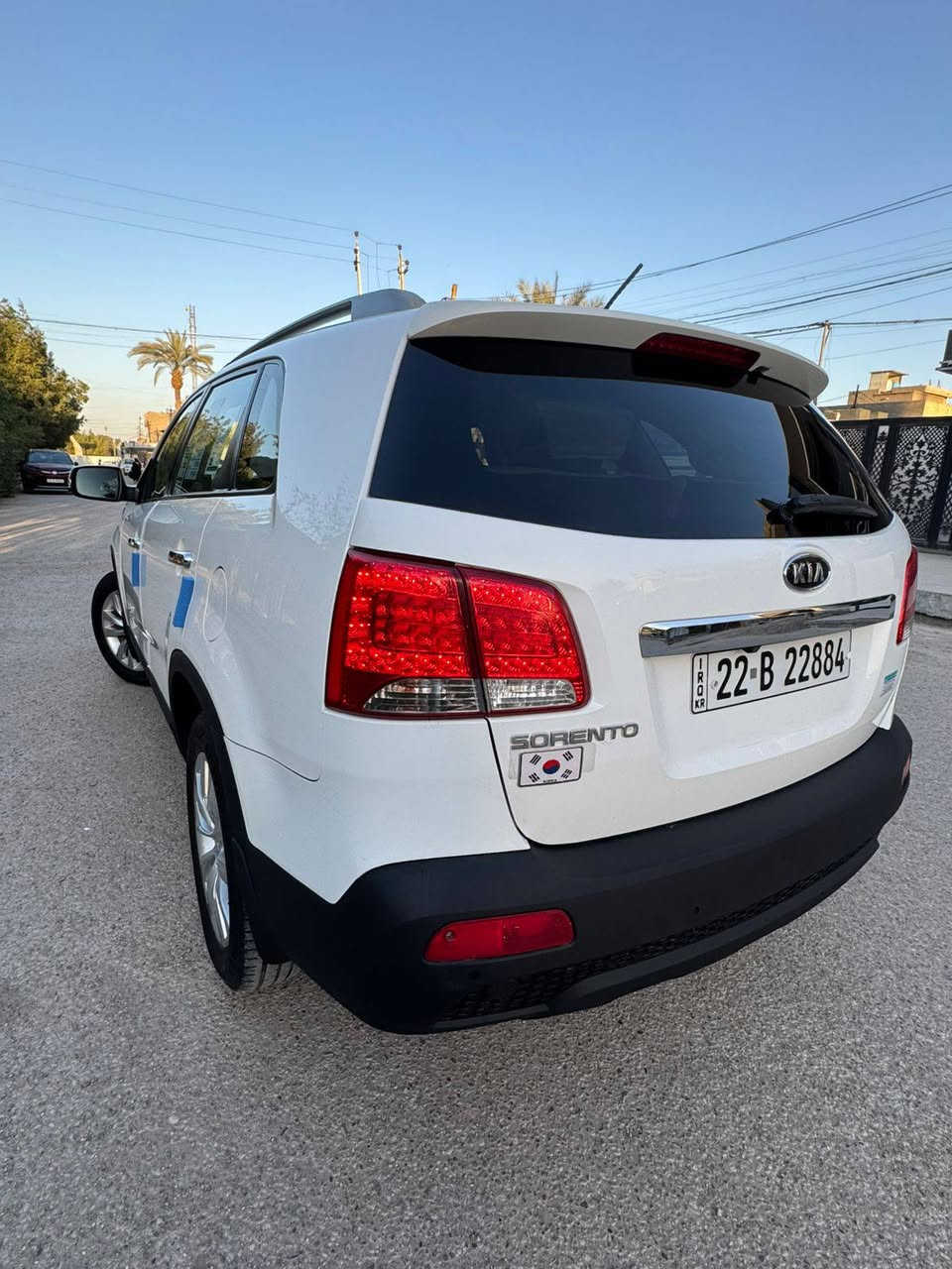 السلام عليكم 🫡
رمضان كريم 🌒 
سورنتو 2011 وارد خليجي 
مكفوله كفاله عامه من ضربه وصبغ وتبديل 
مواصفات سيارة 🚙 
مكينه 2400
كشن كهرباء ⚡️ 
كشنات جلد 
حساس خلفي 
كامرة دوارة 
تحكم ستيرن جهتين 
مري شفط شاير بل مري 
ويل كروم
منضومه زنون 
سبعه راكب 
3 قطع تبريد 
تخم تاير جديد 
صدر امامي خلفي جديد 
رقم مميز 
سيارة بسمي 
تريد وكاله تريد تحويل سنويه وهزة ورقام جدد 2031 
سعر السيارة 147
سيارة احلى من صور سيارة جديد بمعنى الكلمه وبل عافيه على لي ياخذها 
مكان سيارة 🚗 بغداد الزعفرانيه  
***********
