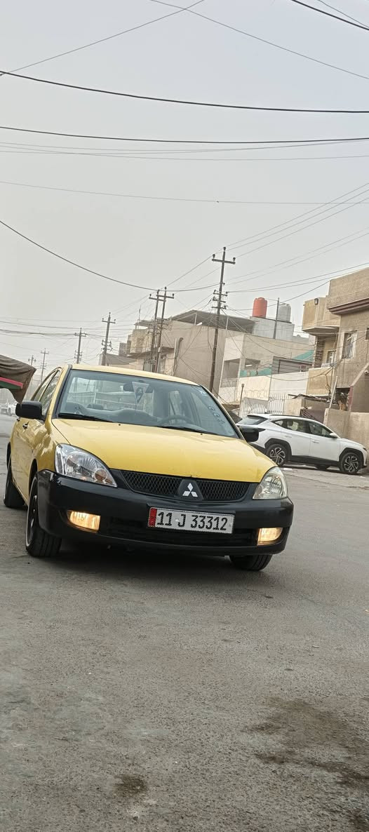 السلام عليكم 
لانسر 2010 أوتو صفره رقم بغداد الدولي الجديد تحويل ثاني يوم سيارة جاهزه مجهزه بدون اي نقص  مكينه كير وشواصي ولغود كفالة والسيارة مبدل بيها باب خلفي السكن فقط بدون دواخل
الموقع: بغداد الكماليه
للاستفسار:***********
