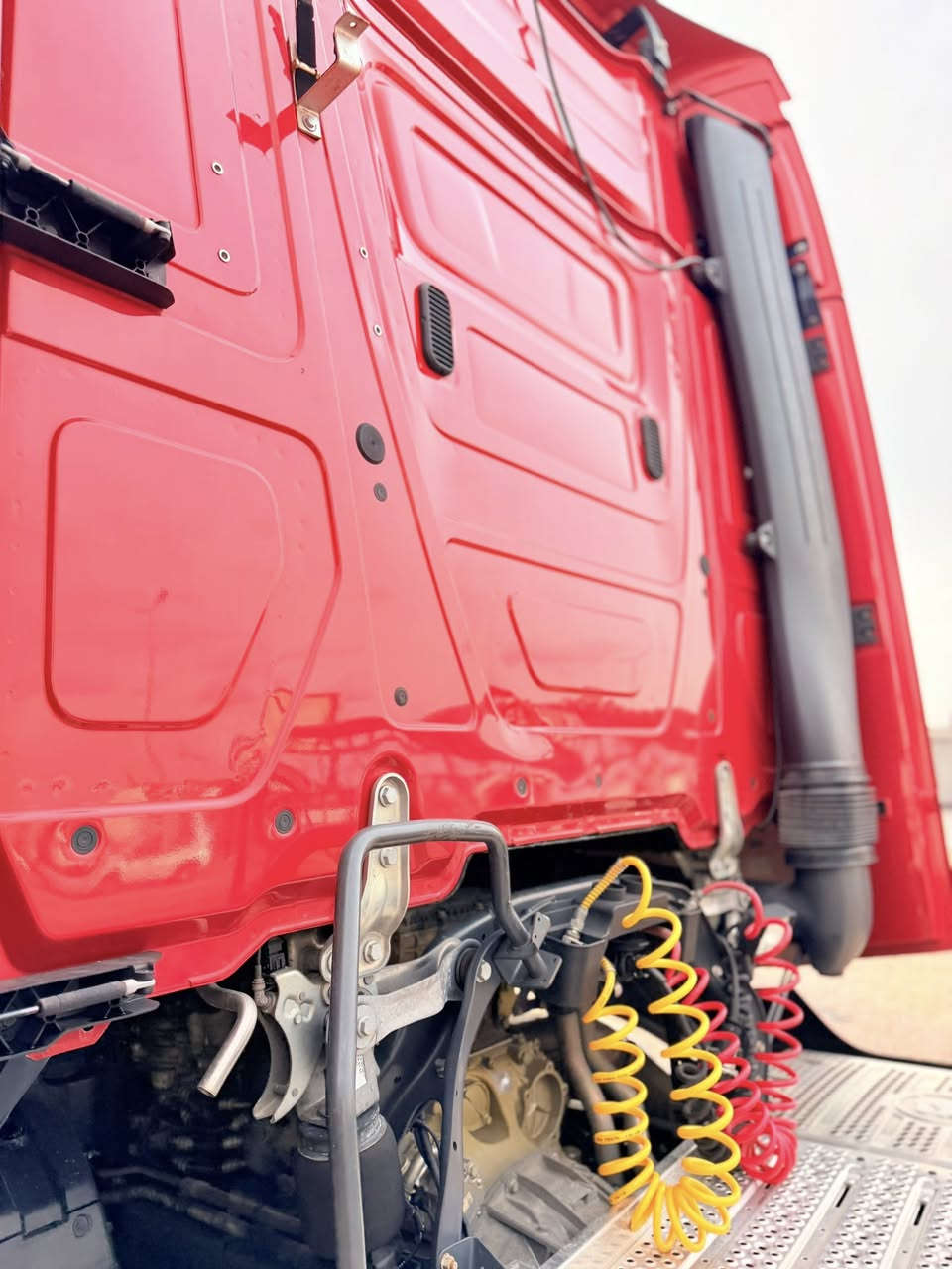 وحش سقف وسط

MB5بدون مرايات 

كاتي دخول جديد 

موديل 2019

حجم 1848

فول فول موصفات 

سعر 470$ او بيها مجال 

للأستفسار 
***********
***********
