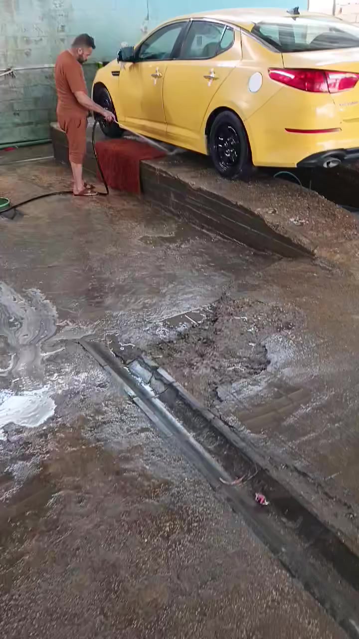 اللهم صلي على محمد وآل محمد 
غسل كافة انواع السيارات فقط 5000دينار بوليش كافة انواع السيارات وبأسعار مناسبه زورو موقعنا الكائن طريق قاسم طليعه قرب مول ال كهار تعبر شارع الطابو بمسافه محطة الفرات بأدارة ابو غزوان غني ال كهار يرحب بكم اهلاً وسهلا بكم


**إذا كنت صاحب هذا الإعلان وتريد حذفه لأي سبب، رجاءا أرسل رسالة إلى الدعم الفني**