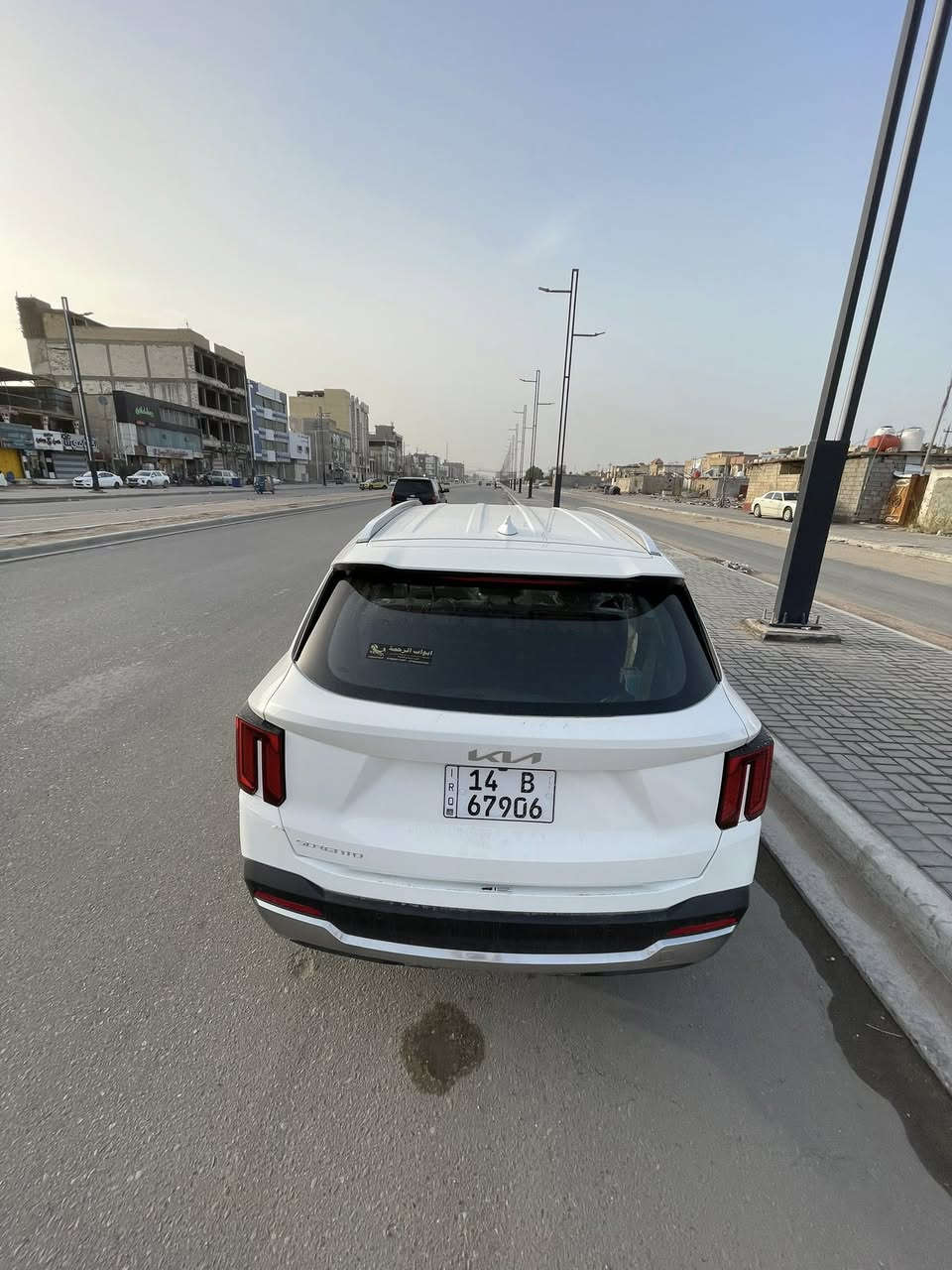 سورينتو2025 خليجي
المحرك: 4 سلندر 2.5 لتر 
ماشية8الاف  
ناقل الحركة: أوتوماتيك 6  سرعاتداتا شو
أمامية LED بالكامل
حساسات أمامية + خلفية
مرايا جانبية كهربائية مع إشارات
دخول ذكي وتشغيل بصمة
اوتو هولد 
تحكمات ستيرن 
صندوق كهرباء 
بدون فتحة سقف 
المقاعد كهربائية
تكييف ثلاث قطع 
شاشة وسطية
شاشة عدادات رقمية 12.3 
نظام صوت 6 سماعات
شاحن لاسلكي
إضاءة داخلية Ambient Light
6 وسائد هوائية
مانع انزلاق ABS + ESP
مثبت سرعة 
نظام النقطة العمياء
كاميرا خلفية 
7 ركاب (3 صفوف
رقم بصره باسمي تحويل ثاني يوم 
الاستفسار:***********
