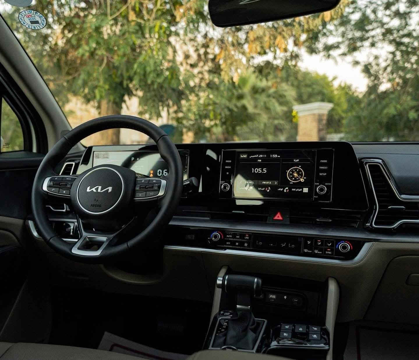 كيا سبورتج 2025 كامل مواصفات
السيارة نفس مواصفات الجيتي لاين
ماشية 11 الف  استخدام شخصي على وضع الشركة 

• فول مواصفات 1/1  أهم المواصفات للسيارة
❗️محرك 2.0
❗️بانوراما
❗️بصمة تشغيل
❗️مقاعد جلد وكنتارا  لون بيجي
❗️مقاعد 2 كهرباء
❗️مقاعد تدفئة و 👈(تبريد) 
❗️صندوق كهرباء
❗️ تبريد قطعتين
❗️ تشغيل عن بُعد
❗️ مانع انزلاق
‏❗️ Auto Hold
❗️ زر للتحكم بالحساسات
❗️ تحكم بالإضاءة
❗️ مري شفط مع نظام ترحيب
❗️شباك بيانو بلاك
❗️حساسات عدد8
❗️سايد بريك بصمة اوتوهولد
❗️شحن وايرلس
❗️ويل حجم 19
❗️رادار جانبي ( نقطة عمياء) 
❗️شاشة اصلية ابل كاربلي
❗️6 ايرباك وبعد بيها هواية مواصفات
اخوان ركزو بالمواصفات زين لان فرق بالسعر هاي السيارة تبريد كشنات ونقطة عمياء

مكان السيارة بغداد الاعظمية 
هاتف *********** 

❗️ضمان 5 سنوات أو 100,000km شركة نيم
❗️لوحات اربيل باسمي
