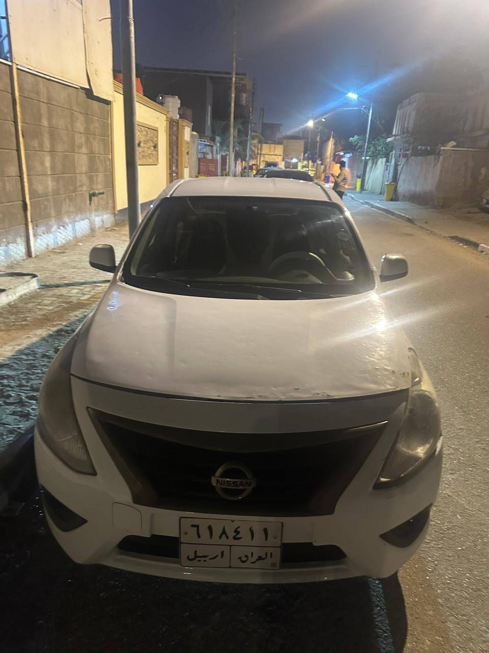 السلام عليكم نيسان سني 2020بيه حالوب خفيف مكينه كير كفاله بيه بردات بيه حادث بل بجم خفيف مكفوله من الضربه القويه او من المعجون او من الصبغ تخم تايرات جدد تدفأ تبريد ثلج  *********** ما متواجد على الانترنيت اتصل وانه بخدمتك السعر77بسم شركه معروفه وكفلك اصوليات السياره اذا مو شراي لا تتصل
