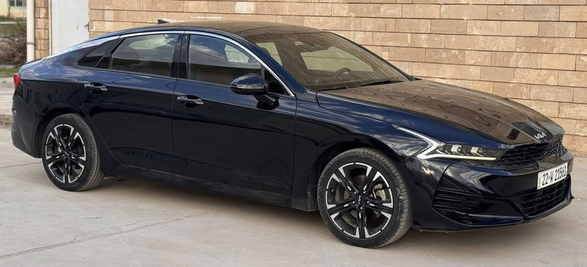 2024 KIA K5, GT LINE
محرك 1600 تيربو مواصفات جي تي لاين
حادثها بسيط بدون ايرباك / صور حادث راسلني خاص
سعرها مناسب راسلني وتدلل 
 فول مواصفات 
1-بصمة صندوق ذكي
2-شحن هاتف لاسلكي 
3- قياده ذاتيه ؏ الخطوط السريعه
4- هاند بريك بصمه 
5- سقف أسود 
6- مثبت سرعه 
7-نضام ABS
8- مانع انزلاق
9-حساس أطارات 
10-بك لايت ليد
11-شاشة
12- كامره دواره
13- كشافات امامي
14-شاشه اعطال
15-ويل كورم لونين
16-رادار جانبيه
17-مراقبة النقطة العمياء
18-رادار الخطوط البيضاء 
19-اشاير بالمري 
21-كشنات جلد اسود
22-‏ مقعد للسائق قابل للتعديل كهربائياً
23-لايتات ‏4 عدسات
24-نضام قياده سبورت +سوبر سبورت +نورمال  
26-فول تحكم ستيرن
27-كير أوتو + عادي
28- ئوتو بريك 
29- ‏ ‏الخريطة
31- ستيرن حرف D  
32-‏Led +  زينون
33-السياره فول رادرات
34-التشغيل عن بعد
‏AUTO HOLD-38
39-تصميم خارجي رياضي
41-نظام الملاحة
42-مصابيح خلفية LED
43-مصابيح ضباب LED
44-لاسلكي Android Auto  
45 - لاسلكي 
46_تشغيل عن بعد
رقمي للستفسار  ***********
العنوان كركوك
