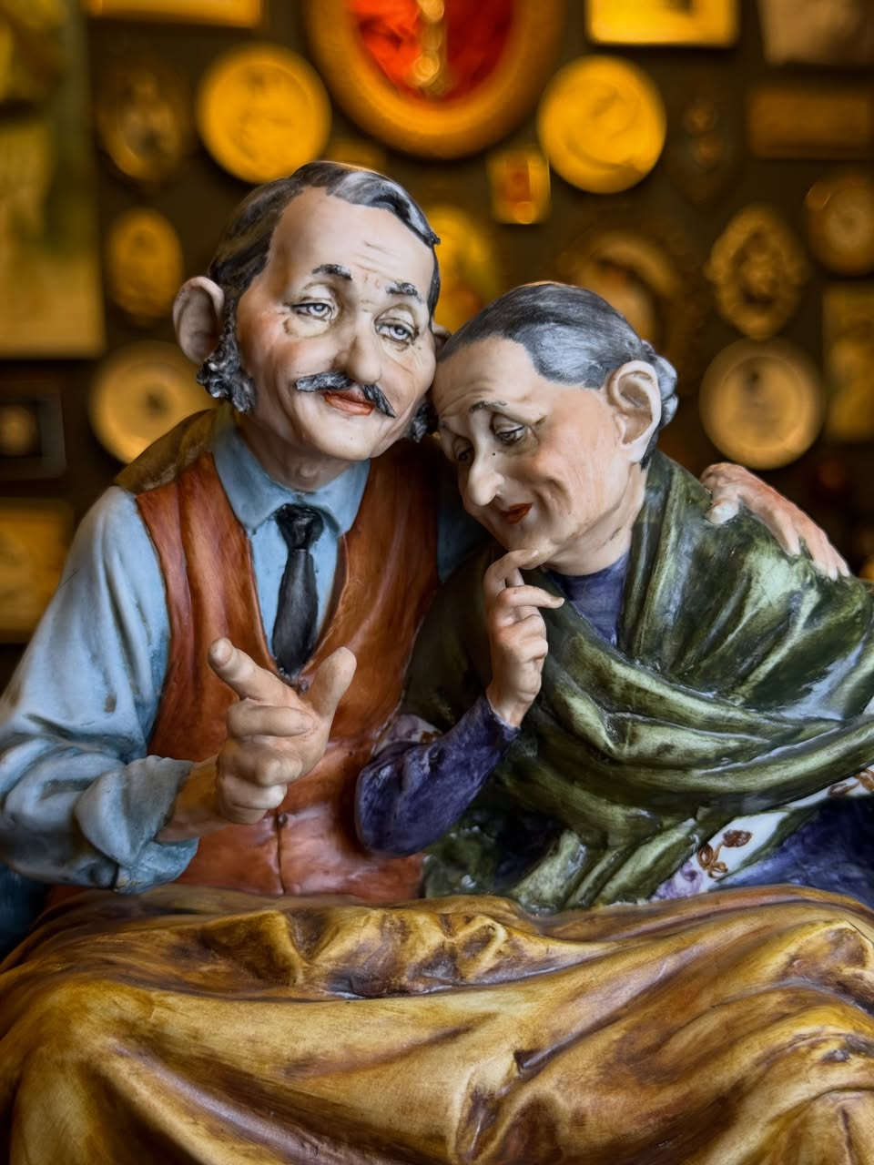 تفاصيل تفاصيل تفاصيل
روائع النابولي الايطالي .. انتيك حقيقي .

..
#انتيك #فنتج #تحف #ديكور #lifestyle


**إذا كنت صاحب هذا الإعلان وتريد حذفه لأي سبب، رجاءا أرسل رسالة إلى الدعم الفني**