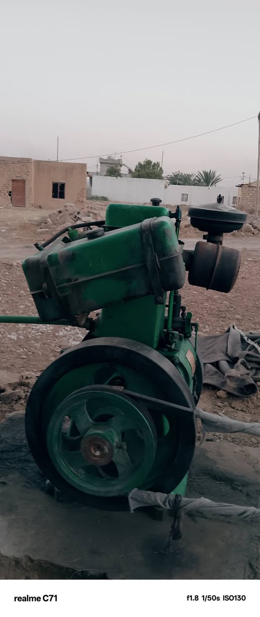 السلام عليكم لستر للبيع مستعمل ٦أشهر الستر ٨حصان محرك مامفتوح للتفاصيل ألاتصال على الرقم ***********
