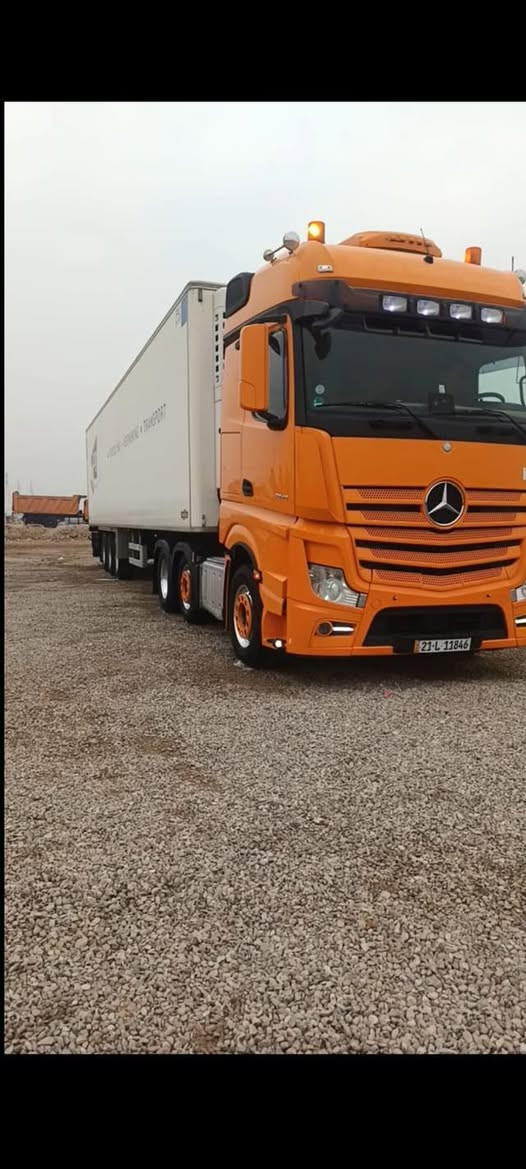 السلام عليكم سياره للبيع موديل 2015
فول مواصفات براد شيرو استفسار على هذا الرقم 
***********
