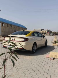 سوناتا هايبرد 2023 تكسي الخليج بيع او مراوس ب7 راكب سورنتو سنتافيا  رق...