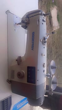 مكينه خياطه للبيع شغاله وما مصلحه بعده شركه استفسار علا 07824020061