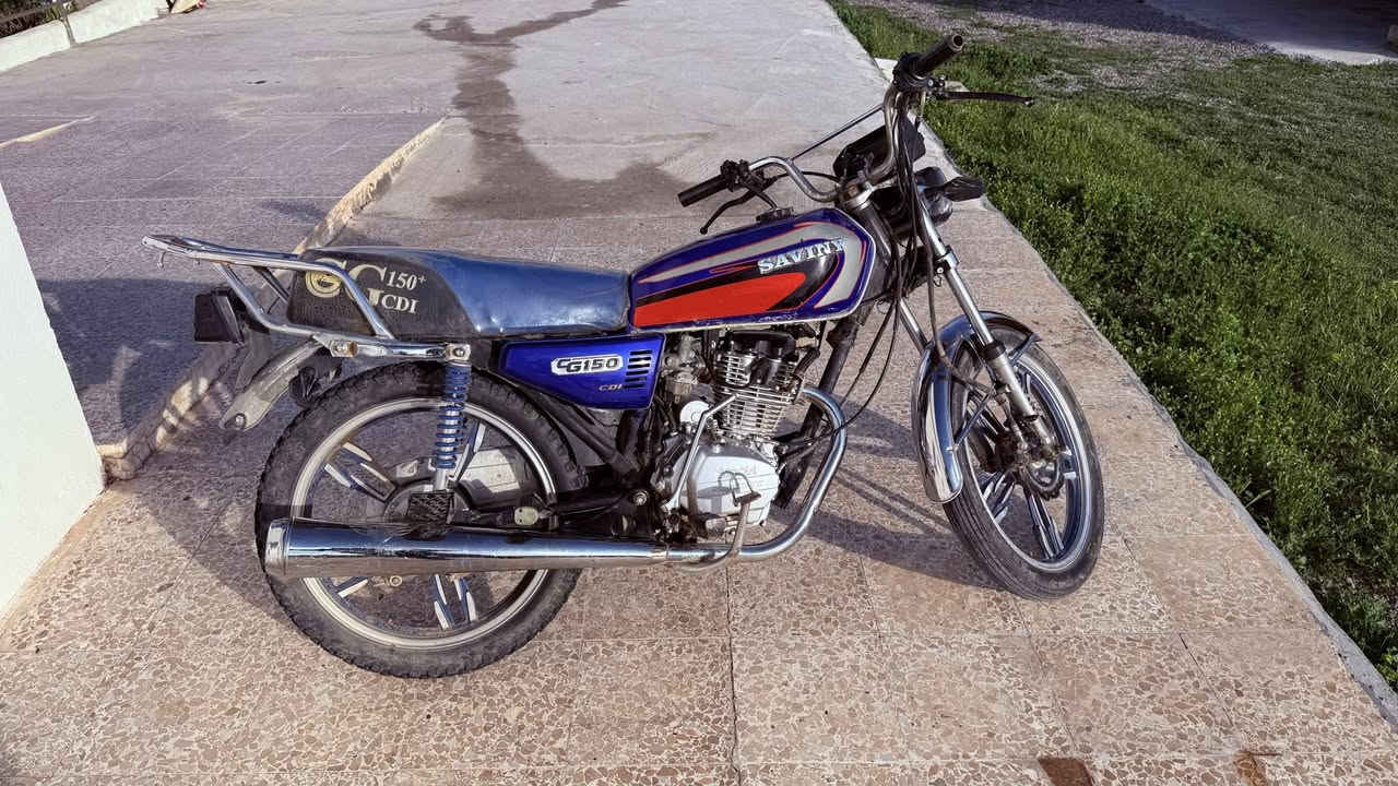 السلام عليكم ماطور سيفان موديل 20 ماطور مرتب سعر 450بي مجال مكان قرية السفينة خابر وتدلل ***********
