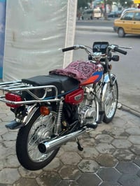 شباب للبيع مستجعل والله العظيم كلش عندي مريض ب600اروق والله مابيع بهيج...