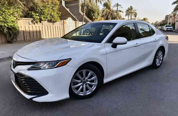 تيوتا كامري 2018 LE وارد امريكي 
بدون حادث مكفولة رقم اربيل تحويل مباشر
 نضيفة جدآ ماشية 115 الف 
مواصفاتها :
1- تحكم ستيرن جهتين 
2- رادار امامي 
3- تحديد مسار كامرة خلفية 
4- كشن كهربائي 
5- شاشة كبيرة 
6- لايت زنون بلاجيكتور
7- نضام ECO الاقتصادي 
8- مانع انزلاق 
9- بلوتوث مع Aux
10- مري شفط مع اشاير بلمري 
11- محرك 4 سلندر 2500 
12- نقطة عمياء
13- ايرباكات سليمة 
14- ويل كب كروم 17
15- مانع تصادم
16- تحكم بمستوى الزنون
17- رادار جانبي
18- تبريد قطعتين 

مكانهة : بغداد
رقم صاحب السيارة :‏  ‏‪***********‬‏
ومتواجد واتساب ايضآ
