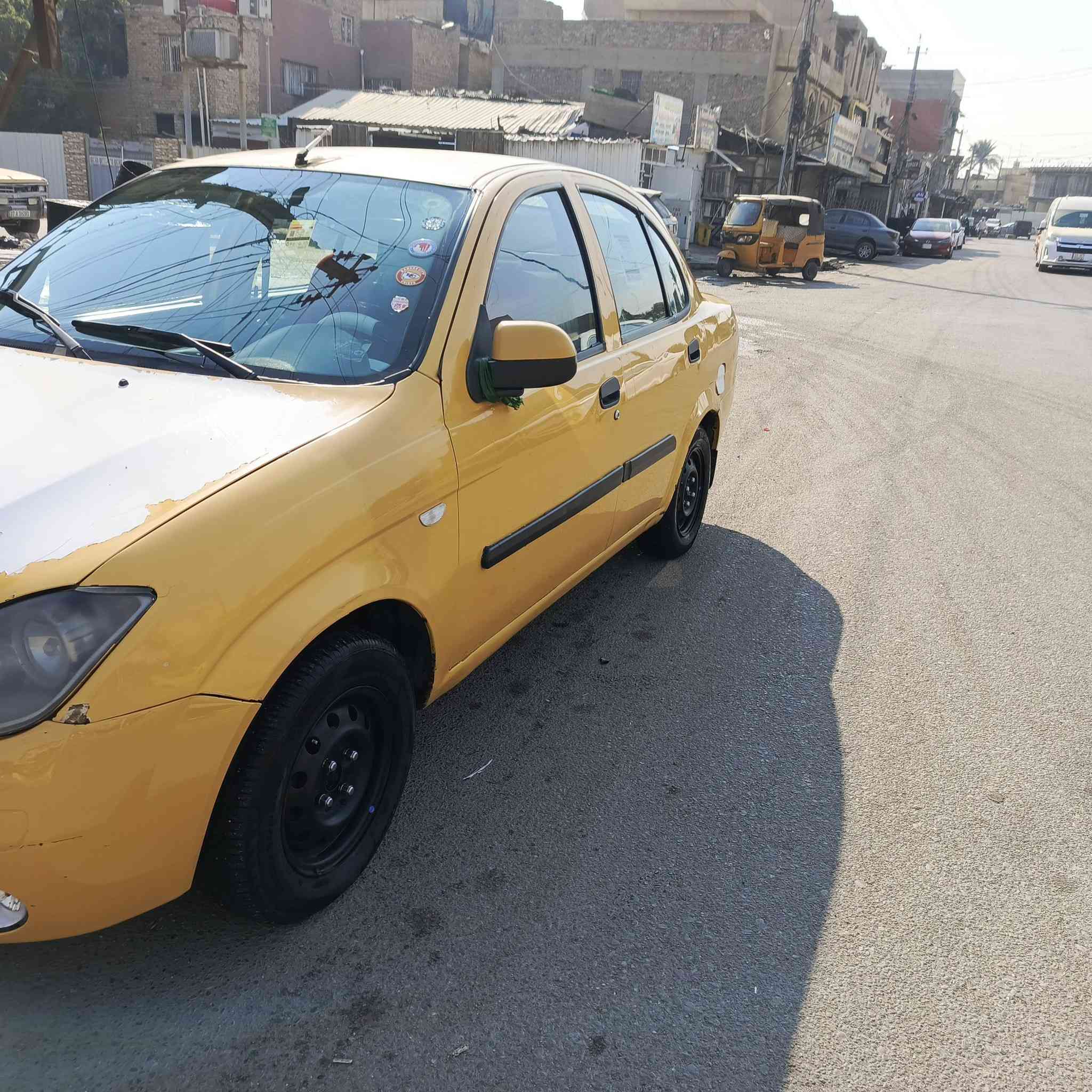 السلام عليكم طيبه للبيع 2015العنوان بغداد حي العامل السياره امامكم بالتصوير كير ومحرك نضيفات السعر 33قفلها ذا اكو مراوس اراوس مامتواجد ع فيس ***********
