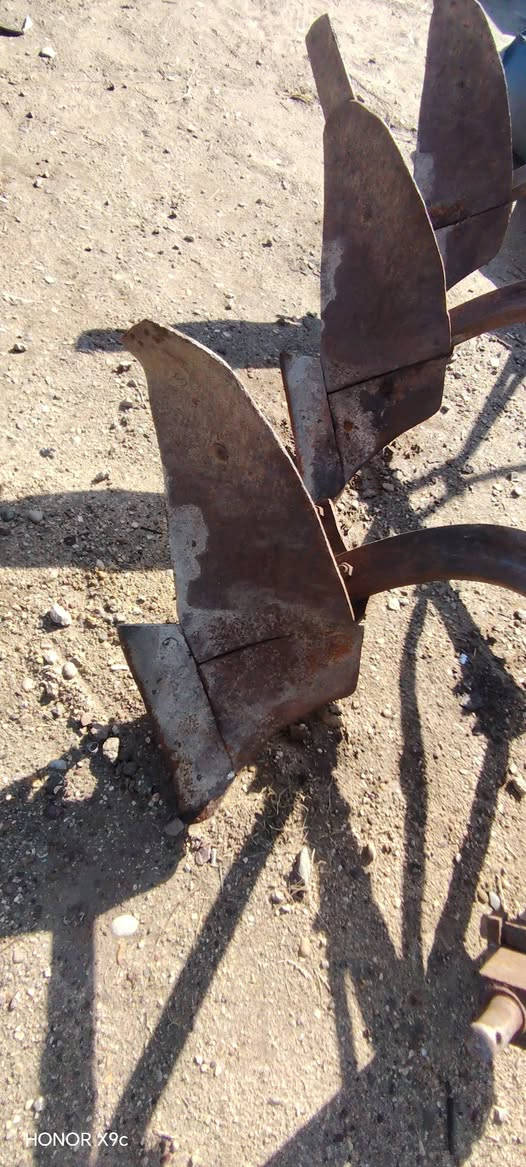 السلام عليكم فيدان حجم ١١ محور علي جنابي مكفول العنوان بغداد *********** *********** السعر ٣٥٠ ألف
