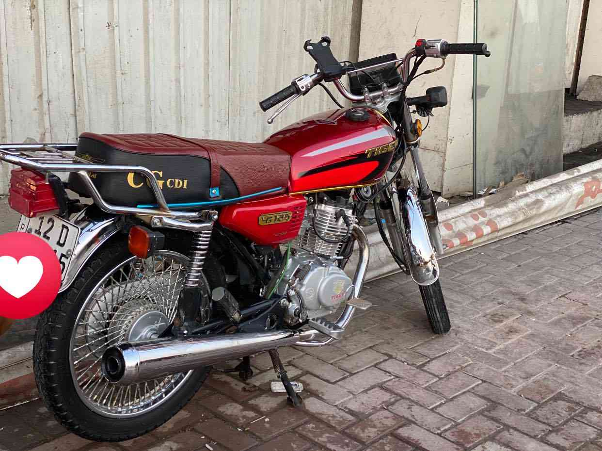 تايكر موديل 2020
محرك كير شاصي كلو شرط
مكينا ماملعوب بيها خلاص 
دراجة مامشتغلا دلفري
اني شرعي بسمي وكالة ماسوي تحويل فقط
تفاصيل اتصل***********
 مامتواجد عل فبس
