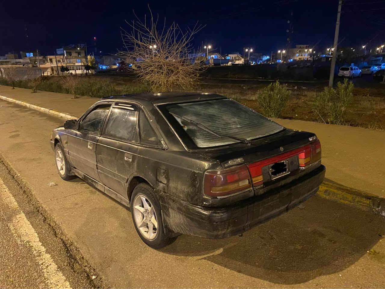 مازدا بؤفرؤشتن يان گؤرينه وه 
علوجه كه فيلي مه ده ني ئه كه م موسو براوه به شه رت 
٨ تو كابريته گير عادي گيرومه كينه به شه رت 
ده عمو ليدراوي نيه رزيوي نيه 
كاره باي كامل مه زبوت گه رمي لايت فلچه هه موو گياني ئيشه كات 
چوار تايه ويلي جوان له ژيره 
سلايته ٤ جام كاره باي 
ته قه و ره قه به شه رت چركه ي تيا نيه 
سه ياره يه كي نه رمو خؤشو بئ ده نگه 
به نزين كه مه خوات 
مشته ري چاتكه يان ته له فون ژماره ..*********** دخان, السليمانية
