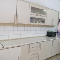 للبيع كاونتر ٤ متر كامل للبيع مع خزان ماء نظيف هاتف ٠٧٧٠٠٩٩٢٩٥٨ وتساب