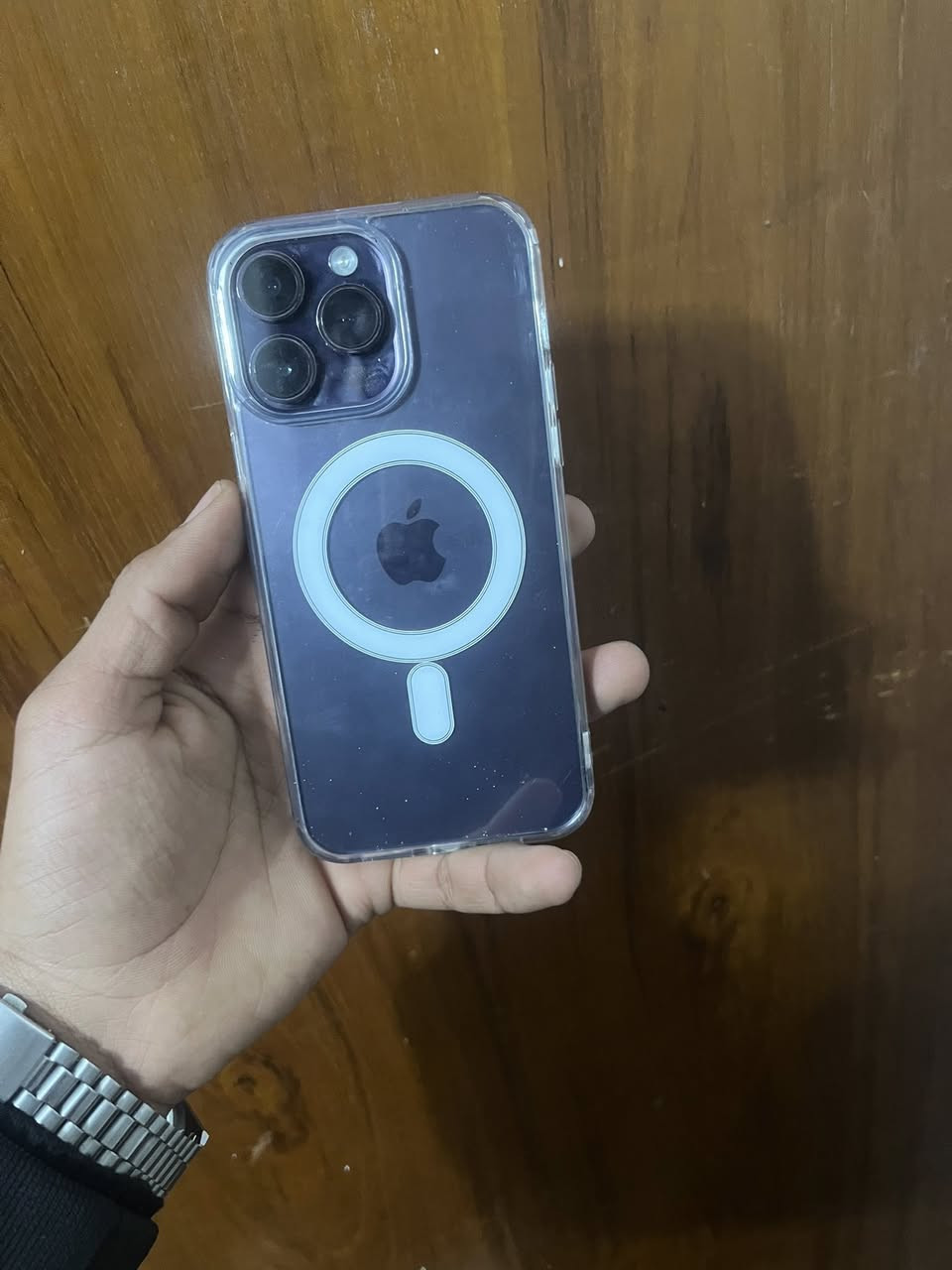 آيفون ١٤ برو ماكس استخدام قليل جهاز يخبل نضافه ١٠٠٪؜ بطاريه ٩١ ذاكره واحد تيره شريحه إلكترونيه السعر ٩٥٠ الف رقم واتساب ***********
