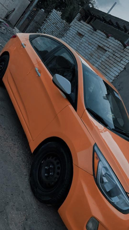 اكسنت 2016
امريكي لون رصاصي محولة اصفر والسنوية تقرة صفرة حادثهة بأمريكا موضح بالصور وبيهة طخطخات خفيفة بالعراق كير ومكينة مكفول كفالة عامة والسيارة مال دوام ابد ممشتغل بيهة السيارة ممتعوبة تبريد تدفئة صدر امامي جديد قبل شهر بدلتة  سعرهة 88 وبيهة مجال 
***********
