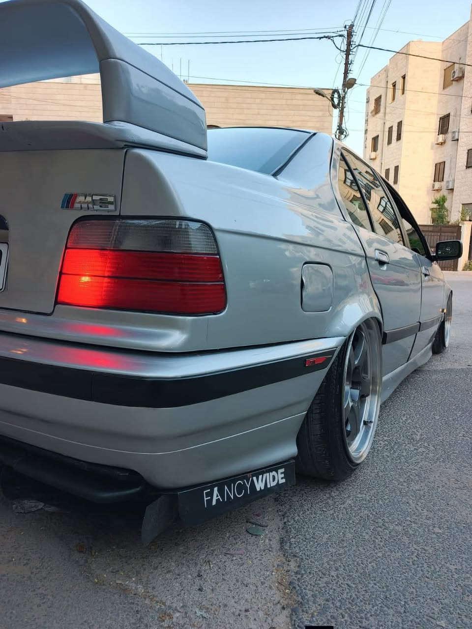 🚨🔥 BMW E36 M3 Look… وحش التسعينات 🔥🚨
BMW E36 – 1993 (محولة 1997 M3) 😈

💥 ستايل M3 كامل + تعديلات نار 💥
الموديل: 1993 محولة 1997 بالكامل M3
الموقع: 📍

━━━━━━━━━━━━━━━
🔥 الإضافات والتزويد:
كت M3 كامل 😈
كت هيدروليك 8 حركات 🔥
جنط 18 + كوشوك بالورق 🛞
LED عدد 6 💡
غرفة M3 كاملة
طارة M3
تابلو M3 😎
فتحة كريستال
دفيوزر M3 الأصلي 🔥
كمبيوتر معدل

━━━━━━━━━━━━━━━
🚀 الحالة:
الموتور 25 عالرخصة 20
مرخصة طويل ✅
كير + مكينة + تبريد خير من الله 😈
ويّاها فردتين كوشوك خلفيات وكالة بورقتهن 💯

━━━━━━━━━━━━━━━
💰 السعر؟

اكتب (BMW) بالكومنت 📩
ويصلك السعر مباشرة على الخاص 🔥

━━━━━━━━━━━━━━━
🚨 عندك سيارة للبيع؟ 🚗
أرسل الصور والتفاصيل، وسنقوم بعرضها على صفحتنا مجاناً 🔥
فرصة للوصول إلى عدد كبير من المشترين 💯

━━━━━━━━━━━━━━━


**إذا كنت صاحب هذا الإعلان وتريد حذفه لأي سبب، رجاءا أرسل رسالة إلى الدعم الفني**