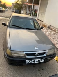 اوبل فكترا • ١٩٩٠ • بدون ضربه