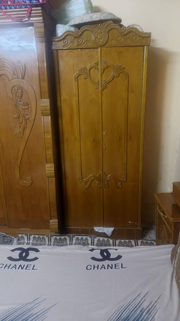 غرفة للبيع مكان في الزبير سوق سوادي قرب جامع الحاج طوينه سعر 500 وبيها مجال رقم هاتف 📞*********** يوجد وات ساب
