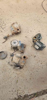 ماطور ماء • 1 شغال • 3 طافيات