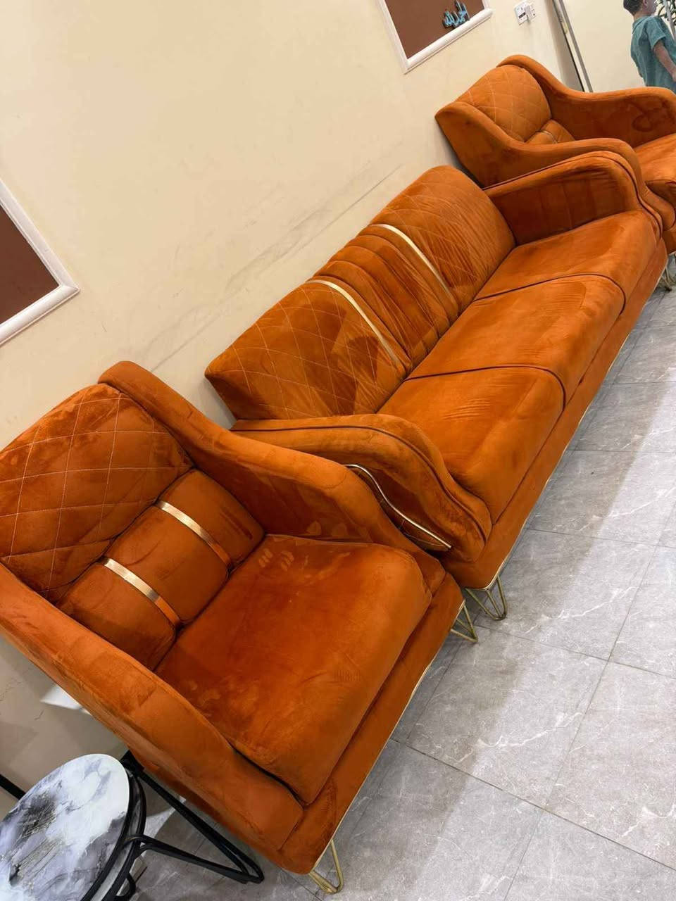 تخم 5 مقاعد نص تخم شرط جديد سعر ٢٧٥ الف وبيه مجال العنوان بغداد شهداء البياع 
*********** واتساب بغداد, العراق
