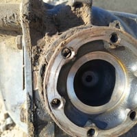 اكسل سياره BMW نضيف حيل شرط  حجم الاكسل 3.23  07818468395  07813380695