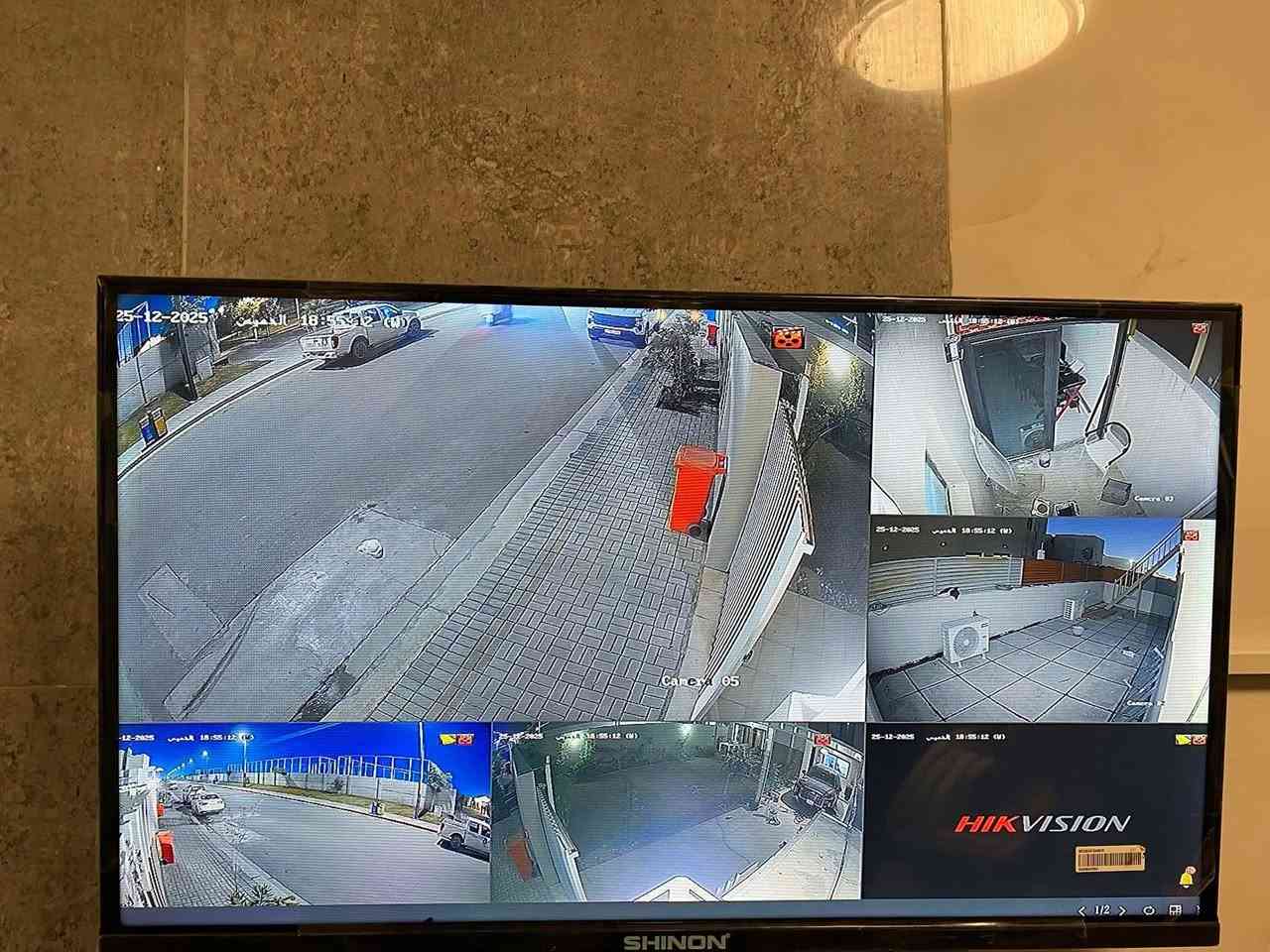 تنفيذ أحد أعمالنا

تنصيب كاميرات مراقبة Hikvision نظام أنالوك بتنفيذ احترافي

صورة واضحة ليل ونهار

تفعيل كامل ميزات الذكاء الاصطناعي

شغل مرتب وجمالي

ضمان سنة كاملة على العمل
#الشراع_لخدمات_الانترنت_والاتصالات
#هاتف_***********_***********
