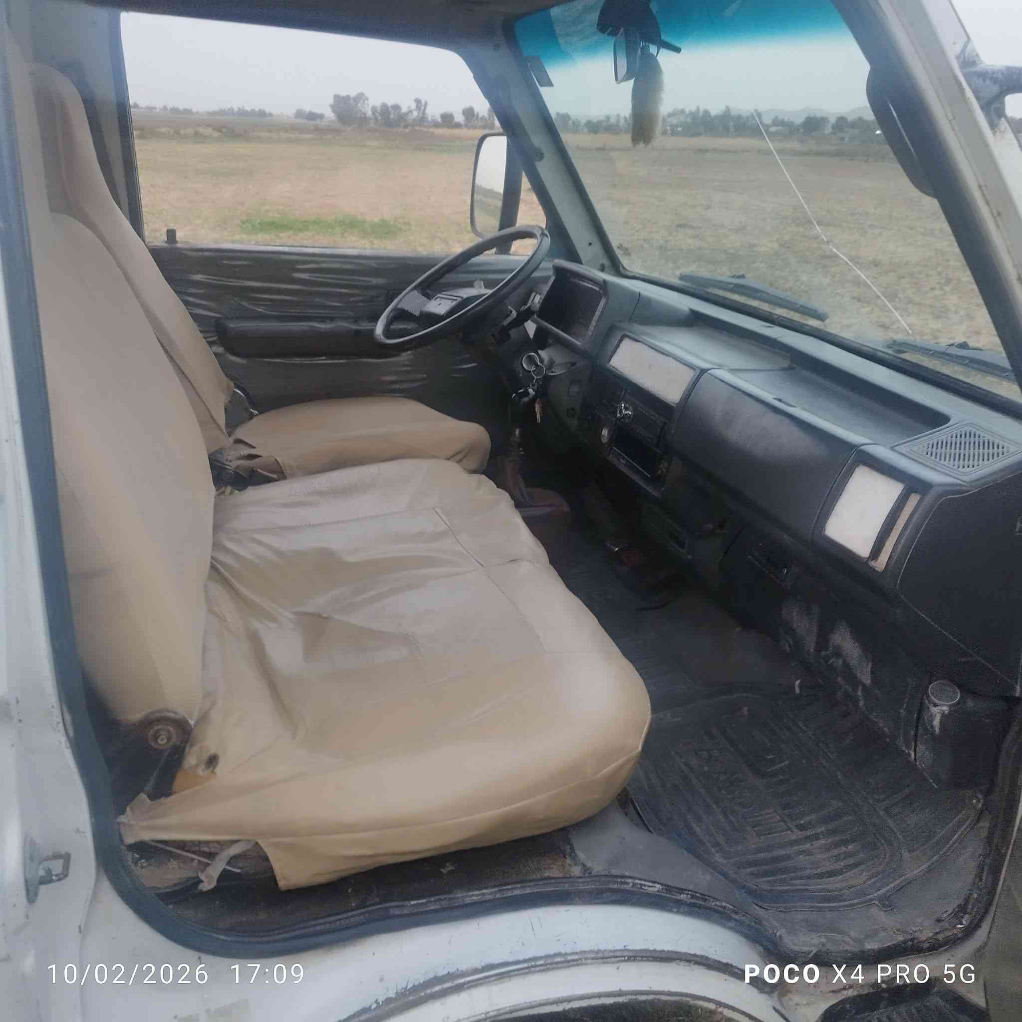 93محرك كير ام عيون سنوية ل27تنتهي مشروع وكالة صاحبها موجود بس يبصم سعر 46بي مجال رقم مبايل ***********
