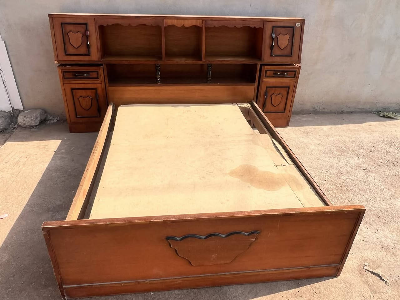 غرفه اخشاب للبيع زان مصري حطاطه سعر ٢٥٠
ديالى منطقه سيف سعد بالخدمي مقابل محطه الكهرباء الجديده قرب جسر الغالبيه مقابل مكتب لمسات العماره للمقاولات
***********
***********
