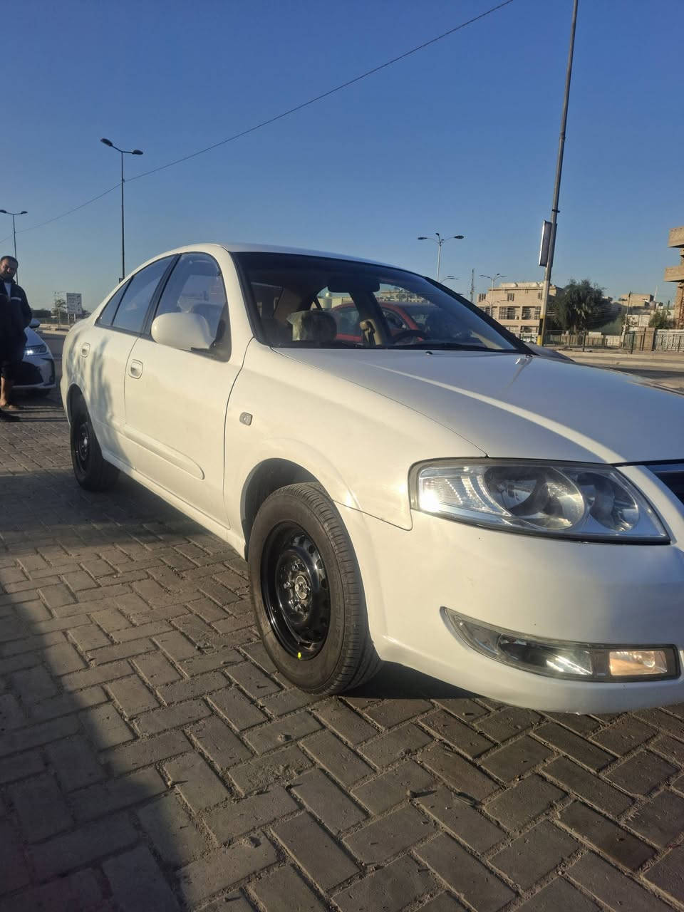 نيسان سني 2008 سيارة كفالة عامه من التبديل والضربة بية ملاحظات صبغ بين الباب والجاملغ الامامي بسيطة بدون داخل ماشية 126 km  سيارة كاملة من تبريد وصدر امامي خلفي تخم تاير سيارة مابية نقص برغي السعر 100 $ بية مجال قليل العنوان الحارثية ***********
