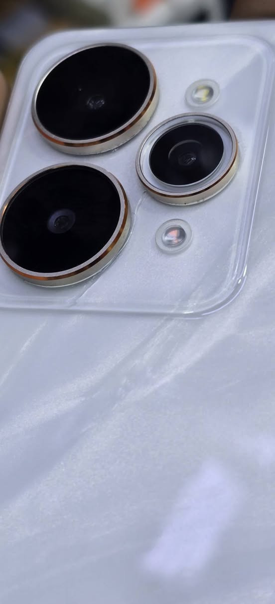 ريلمي 15برو فايف جي
ذاكره 512
رام 12+14
بطاريه 7000
جهاز فول شرط انطيك
الجهاز فقط بي هاذا الفطر اليم الكامرات.
السعر 470 قفل
***********
