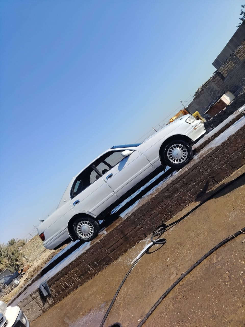 سلام عليكم ورحمة الله وبركاته بطه فصل موديل ٩٥ رقم بصره دولي بسمي محرك ٢ونص ديلكو كير ومحرك واكسن وحداديه وتخم تاير مكفولات  كهربيات كلهه شغاله لمكان الناصريه قضاء الرفاعي *********** السعر ٥٥ وبيه مجال قليل
