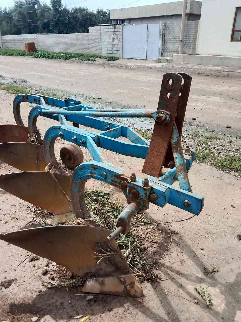 فدان نوع ايدن حجم 12 للبيع  العنوان يايجي قريه الجحيش هاذ رقم البايع ***********مكلف بل نشر خاص مارد
