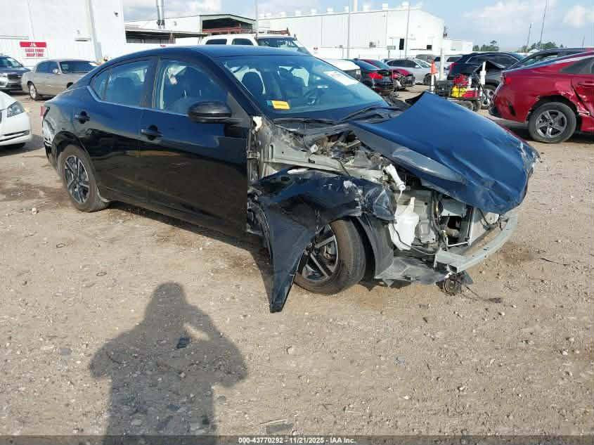 السلام عليكم عندي نيسان سنترا موديل 24 ماشيه 32 الف واصله بغداد ابيع بدون تصليح وبدون رقم السعر 100 الشراي يتصل ***********
