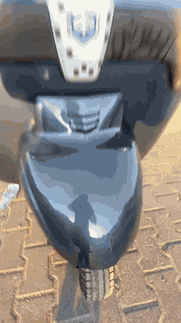 سلام عليكم تكتك بياجو موديل ٢١ رقم واسط بسمي صبغ عام لجماليه كهربايات شغاله مكاني كوت حي الحكيم الشراي يتصل وبلخدمه ***********
