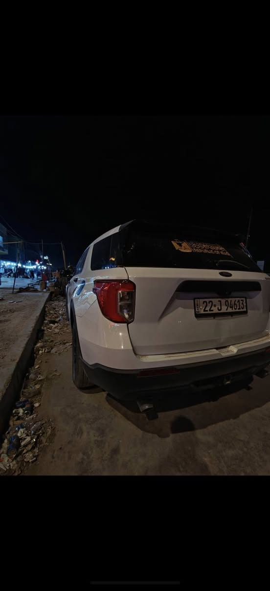 فورد اكسبلورر بوليسي موديل 2022
رقم انكليزي شمالي- اربيل
 عداد المسافه : 47 الف اmill حجم المحرك: V6 سلندر 3300  تنفس طبيعي فور ویل AWD
 الضرر : قبق جنطه دواخل مكفوله
وبيها صبغ باب الراكب اثر طخه دراجه
 ايرباكات سليمه المواصفات الاعتياديه معروفه 

🔥✅عليها اضافات حلوه 
📌1-جناح خلفي رياضي 
📌2-بوابات كزوز كاربون فايبر
📌3-هوائيات
📌4-ويل SRT + كفرات فجوج رياضي
📌5-اناره داخليه متغيره الالوان 
📌6-كشنات لونين كرسي السائق والراكب كهرباء
📌7-كامره خلفيه تحكمات ستيرن
📌8-تخم تاير جديد 
📌9-عليها بولش جديد 3مراحل
السياره جداً نظيفه بانزين محسن+ زيت المحرك من شركه MOTUL العالميه 
🌐مكان السياره الديوانية
للاستفسار اتصال او واتساب✅
 ***********
