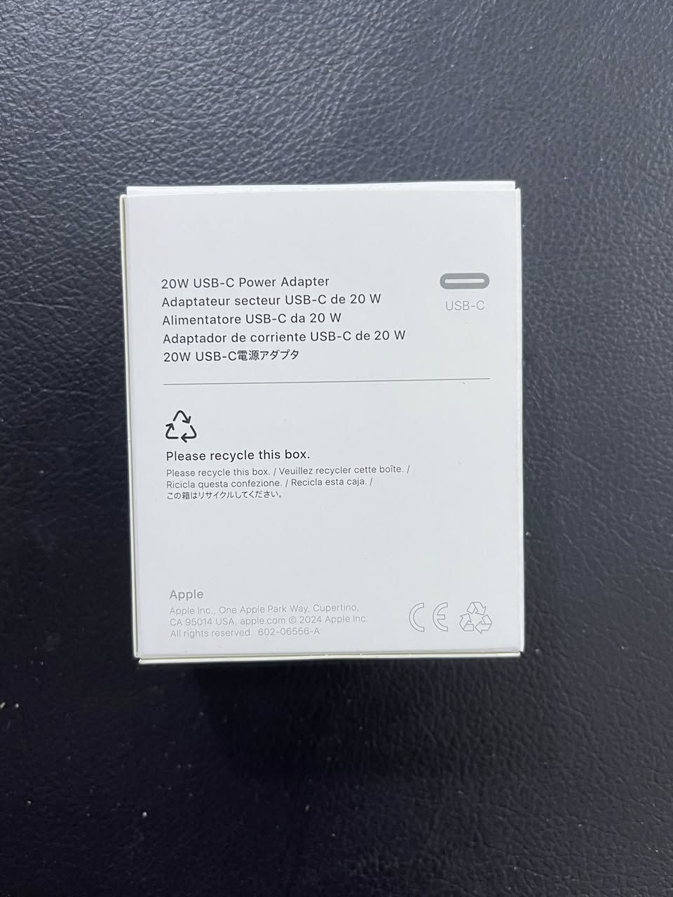 سلام عليكم حبايب  راس شحن ابل منفذ تايب سي (20 واط)
جديد لوك مال DHL برازيلي كامل مرفقات وملحقات 
(العدد  58  قطعه ) البيع شلع مابيع قطعه يوجد توصيل  كل محافظات العراق 🚚🚚


**إذا كنت صاحب هذا الإعلان وتريد حذفه لأي سبب، رجاءا أرسل رسالة إلى الدعم الفني**